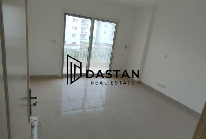 82096035 - Property Main Image