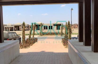Apartment - 3 Bedrooms - 3 Bathrooms for sale in Village West - Sheikh Zayed Compounds - Sheikh Zayed City - Giza