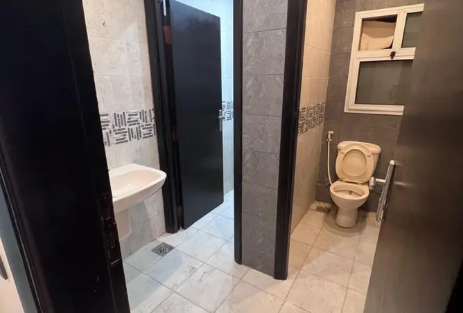93254376 - صورة العقار 3