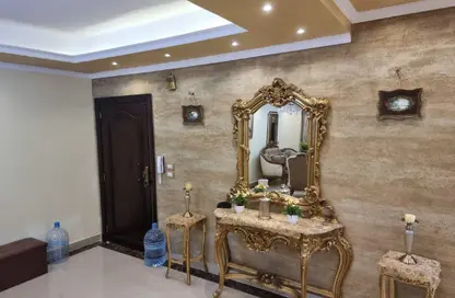 شقة - 3 غرف نوم - 2 حمامات للبيع في الحي التاسع - مدينة العبور - القليوبية