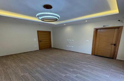 Apartment - 3 Bedrooms - 3 Bathrooms for rent in West Golf - El Katameya Compounds - El Katameya - New Cairo City - Cairo Apartment - 3 Bedrooms - 3 Bathrooms for rent in West Golf - El Katameya Compounds - El Katameya - New Cairo City - Cairo