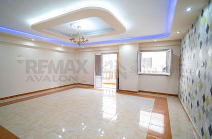 Apartment - 3 - 2 for sale in Tiba St. - Cleopatra - Hay Sharq - Alexandria