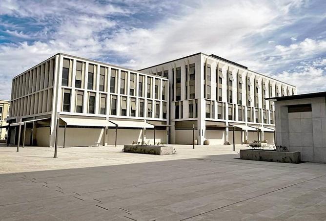 63381982 - Property Image 2