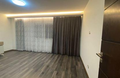 شقة - 3 غرف نوم - 2 حمامات للبيع في طيبة جاردنز - التوسعات الشمالية - مدينة 6 أكتوبر - الجيزة