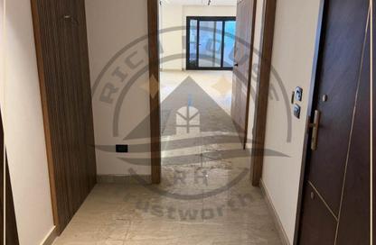 Apartment - 3 Bedrooms - 3 Bathrooms for rent in Kafr Abdo - Roushdy - Hay Sharq - Alexandria Apartment - 3 Bedrooms - 3 Bathrooms for rent in Kafr Abdo - Roushdy - Hay Sharq - Alexandria