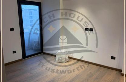 Apartment - 3 Bedrooms - 3 Bathrooms for rent in Kafr Abdo - Roushdy - Hay Sharq - Alexandria Apartment - 3 Bedrooms - 3 Bathrooms for rent in Kafr Abdo - Roushdy - Hay Sharq - Alexandria