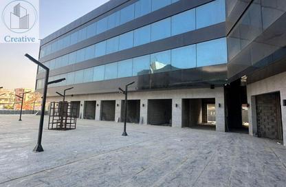 محل تجاري - استوديو - 1 حمام للبيع في منطقة خدمات البنفسج - البنفسج - مدينة القاهرة الجديدة - القاهرة