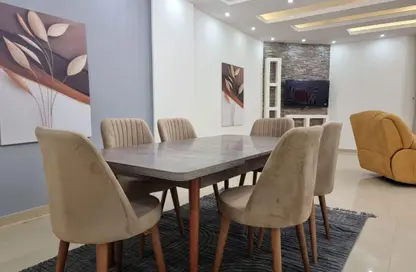 Apartment - 4 Bedrooms - 3 Bathrooms for rent in Univ  and  Schools Area - 5th Settlement Compounds - The 5th Settlement - New Cairo City - Cairo