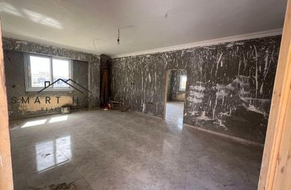 Apartment - 3 Bedrooms - 2 Bathrooms for rent in 1st District - Sheikh Zayed City - Giza