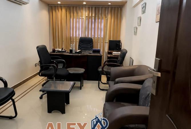 81307447 - Property Main Image