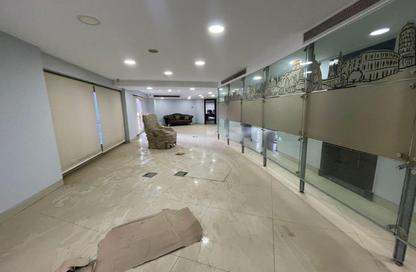 محل تجاري - استوديو - 3 حمامات للايجار في شارع الحجاز - المهندسين - الجيزة