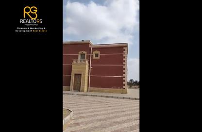 فيلا - 3 - 3 للبيع في طريق مصر اسكندرية الصحراوي - مدينة 6 أكتوبر - الجيزة