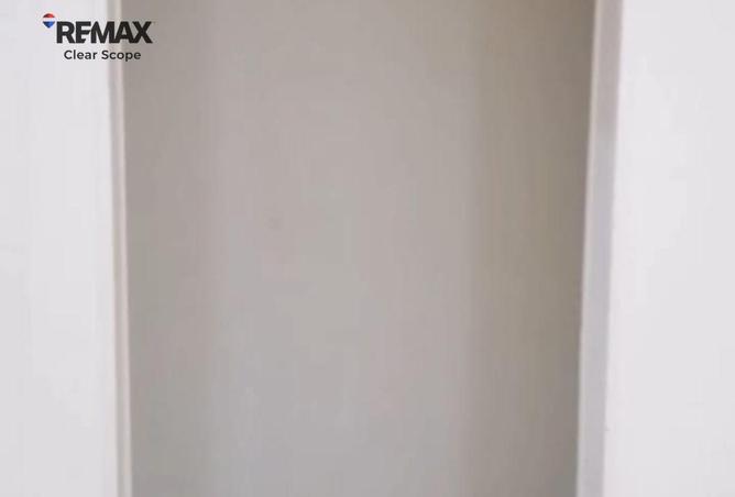 102068687 - Property Image 2