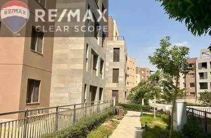 Apartment - 3 Bedrooms - 4 Bathrooms for sale in District 5 - 5th Settlement Compounds - The 5th Settlement - New Cairo City - Cairo