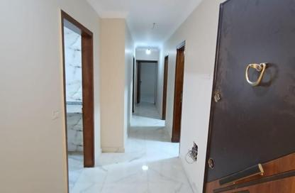 Apartment - 3 Bedrooms - 2 Bathrooms for rent in Al Mostathmir El Saghir - 10th District - Sheikh Zayed City - Giza