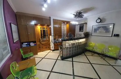 مساحات مكتبية - 7 غرف نوم - 3 حمامات للبيع في شارع شهاب - المهندسين - الجيزة مساحات مكتبية - 7 غرف نوم - 3 حمامات للبيع في شارع شهاب - المهندسين - الجيزة