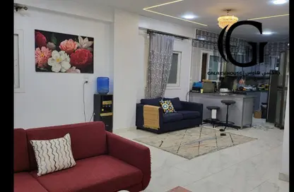 Apartment - 3 Bedrooms - 2 Bathrooms for sale in 2nd Neighborhood - 7th Area - Shorouk City - Cairo