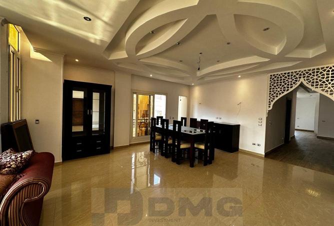 شقة بـ٣ غرف نوم في Continental Gardens، صورة ٣ من ٣