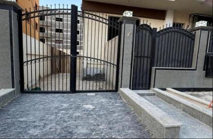 Duplex - 4 Bedrooms - 3 Bathrooms for sale in Touristic 1 - Hadayek October - 6 October City - Giza Duplex - 4 Bedrooms - 3 Bathrooms for sale in Touristic 1 - Hadayek October - 6 October City - Giza