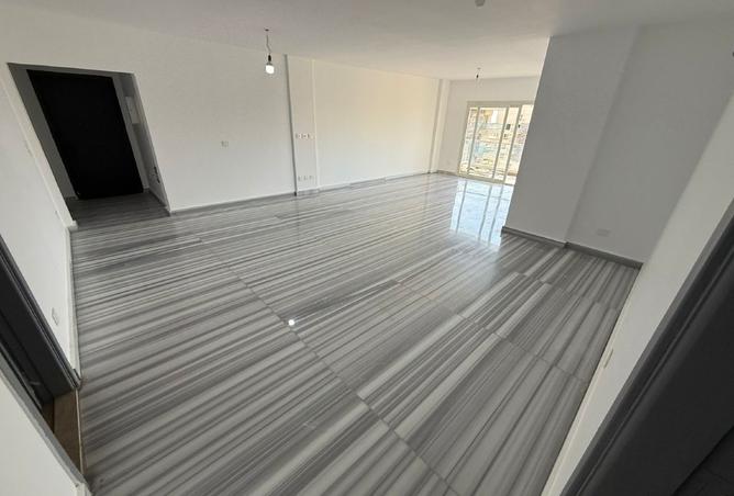 97709691 - Property Image 3