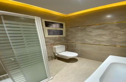 Apartment - 3 Bedrooms - 2 Bathrooms for rent in Zizinia St. - South Investors Area - New Cairo City - Cairo