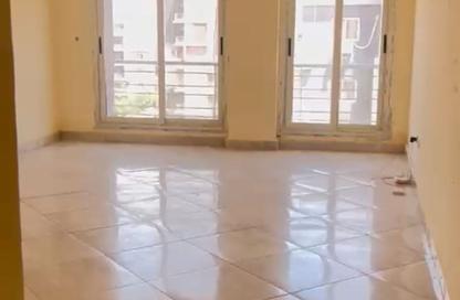 Apartment - 3 Bedrooms - 2 Bathrooms for sale in El Koronfel - The 5th Settlement - New Cairo City - Cairo