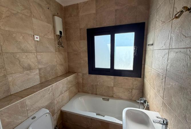 101205673 - Property Image 2