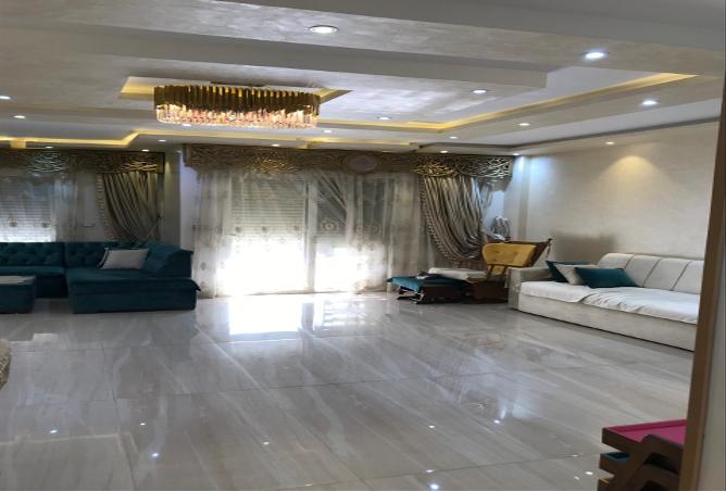 8634993 - Property Image 2