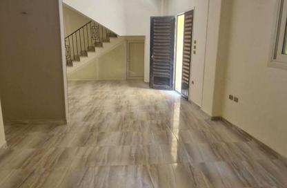 Duplex - 4 Bedrooms - 3 Bathrooms for rent in El Yasmeen 6 - El Yasmeen - New Cairo City - Cairo