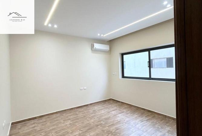 83684893 - Property Image 3