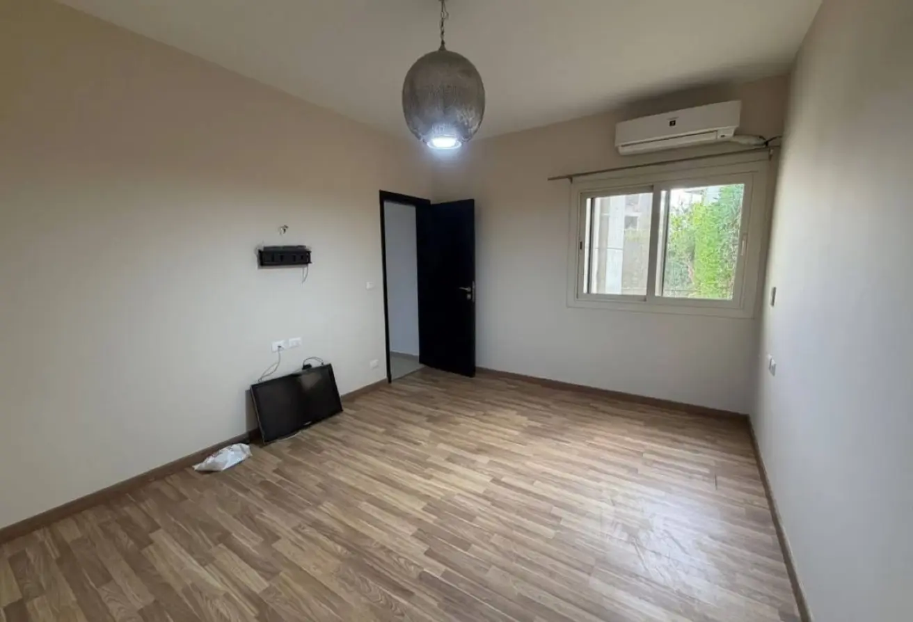 100363381 - Property Main Image