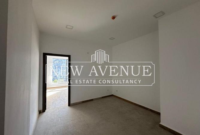 8600912 - Property Image 3