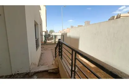 Apartment - 3 Bedrooms - 3 Bathrooms for sale in Tala - 6 October Compounds - 6 October City - Giza