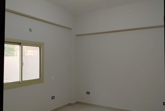 98281081 - Property Image 2