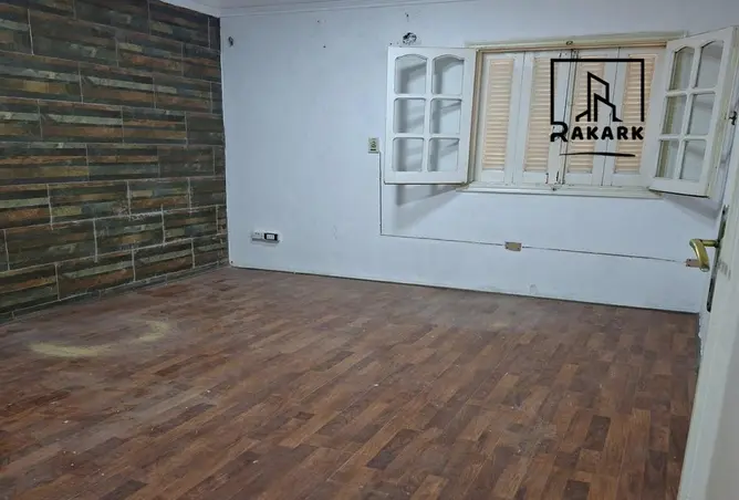 117025588 - Property Image 3