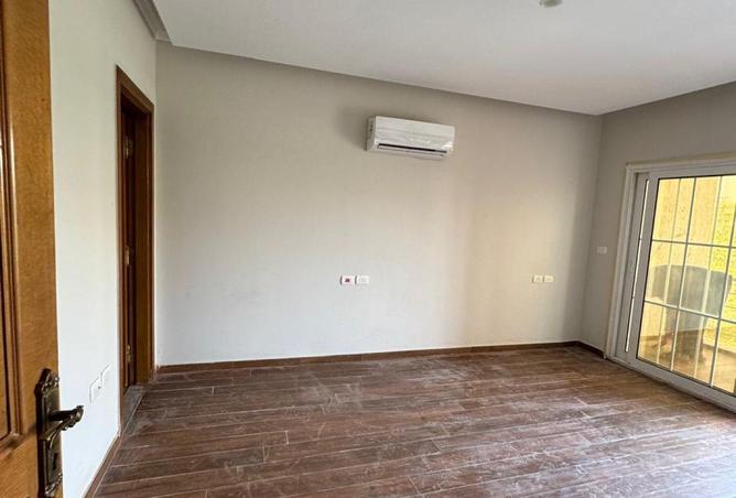 8642541 - Property Image 2