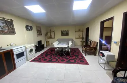 Apartment - 2 Bedrooms - 1 Bathroom for rent in Area B - Ganoob El Acadimia - New Cairo City - Cairo