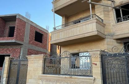 Duplex - 3 Bedrooms - 3 Bathrooms for sale in West Golf Extension - El Katameya Compounds - El Katameya - New Cairo City - Cairo