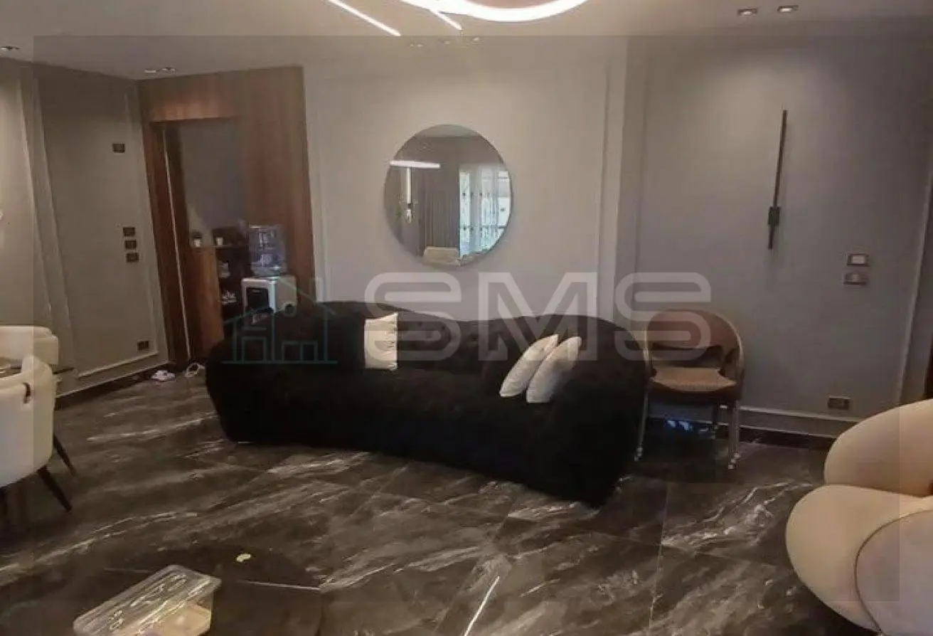 97443113 - Property Main Image