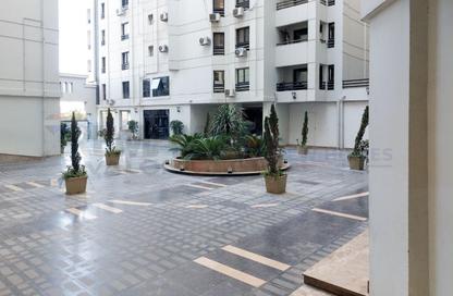 Apartment - 3 Bedrooms - 2 Bathrooms for sale in Smouha - Hay Sharq - Alexandria