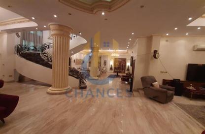 Villa - 5 Bedrooms - 5 Bathrooms for sale in Al Shouyfat - 5th Settlement Compounds - The 5th Settlement - New Cairo City - Cairo