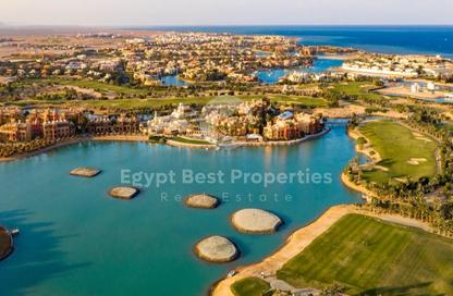 Chalet - 2 Bedrooms - 2 Bathrooms for sale in Swan Lake Gouna - El Gouna - Hurghada - Red Sea