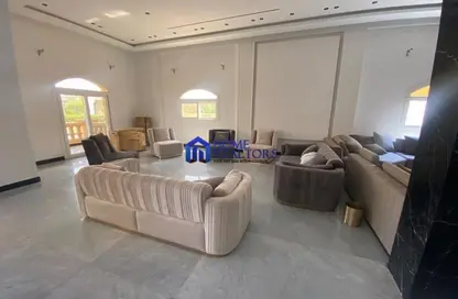 شقة - 3 غرف نوم - 4 حمامات للايجار في غرب الجولف - كمبوندات القطامية - القطامية - مدينة القاهرة الجديدة - القاهرة