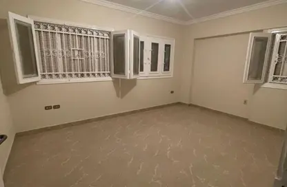 شقة - 3 غرف نوم - 2 حمامات للبيع في شارع 157 - الحي الرابع - التجمع الخامس - مدينة القاهرة الجديدة - القاهرة