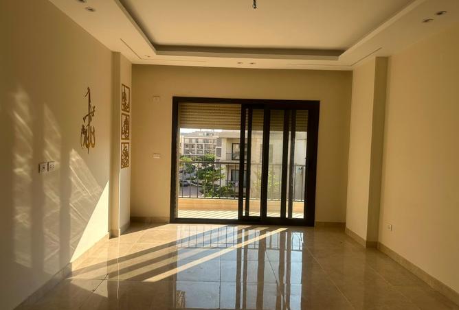 102057356 - الصورة الرئيسية للعقار