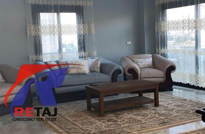 شقة - 4 غرف نوم - 2 حمامات للايجار في شارع بريد التجمع الاول - التجمع الاول - مدينة القاهرة الجديدة - القاهرة