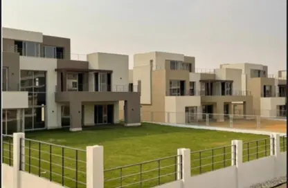 Villa - 5 Bedrooms - 5 Bathrooms for sale in Palm Hills New Cairo - 5th Settlement Compounds - The 5th Settlement - New Cairo City - Cairo