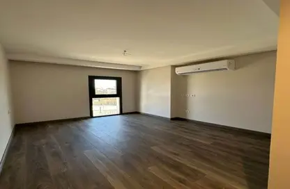 Apartment - 2 Bedrooms - 2 Bathrooms for sale in Park Side Residence - Zed Towers - Sheikh Zayed Compounds - Sheikh Zayed City - Giza