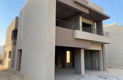 Villa - 4 Bedrooms - 3 Bathrooms for sale in Sheikh Zayed Compounds - Sheikh Zayed City - Giza