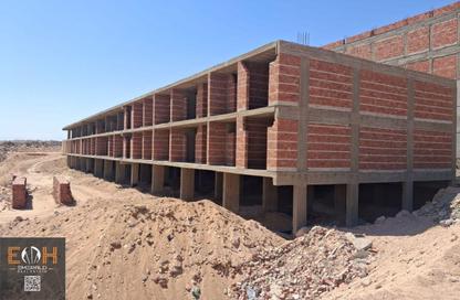 Apartment - 3 Bedrooms - 1 Bathroom for sale in Magawish - Hurghada - Red Sea